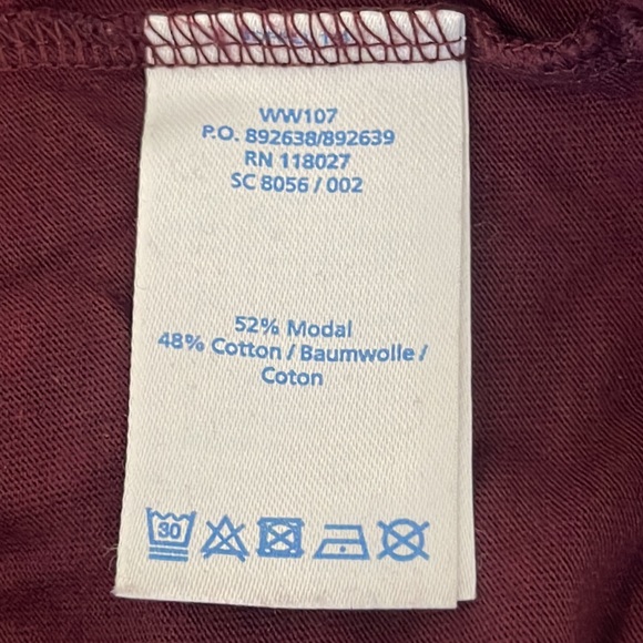 Boden Cressida Dress Faux Wrap Jersey Maroon Dots Size 6. With pockets. EUC - Picture 8 of 10